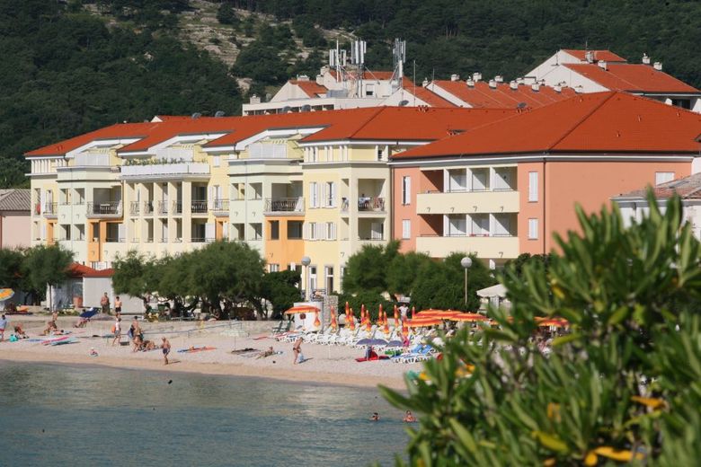 Hotel Atrium Residence Baska