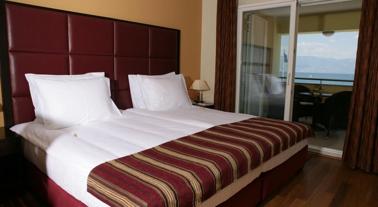 Hotel Atrium Residence Baska