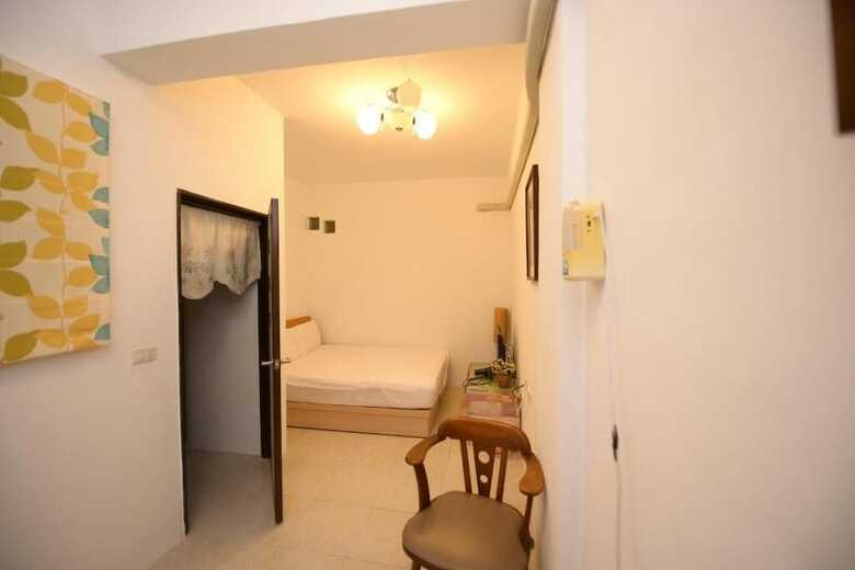 Hotel Happy Feet Youth B&B