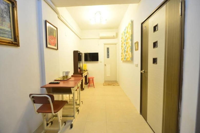 Hotel Happy Feet Youth B&B