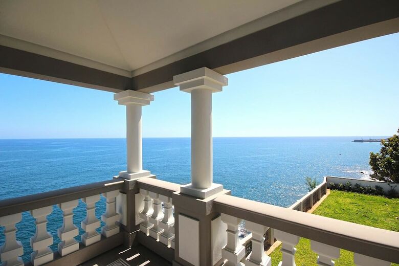 Villa Luxury Barreirinha House
