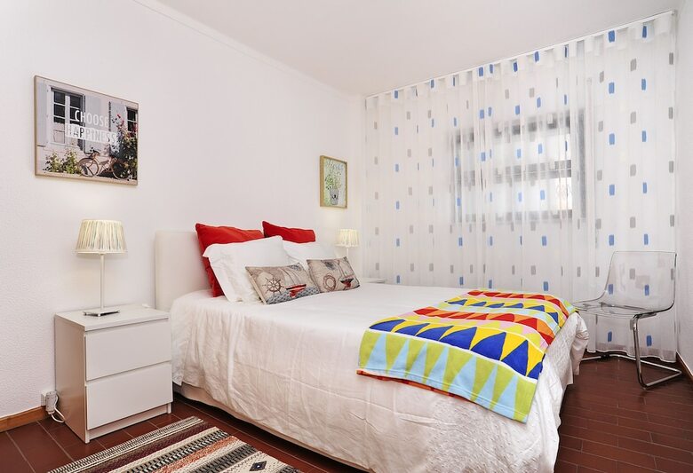 Azenha Apartment