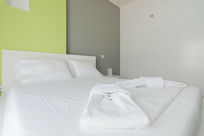 Brand New Stylish 2 Bedroom Apartment