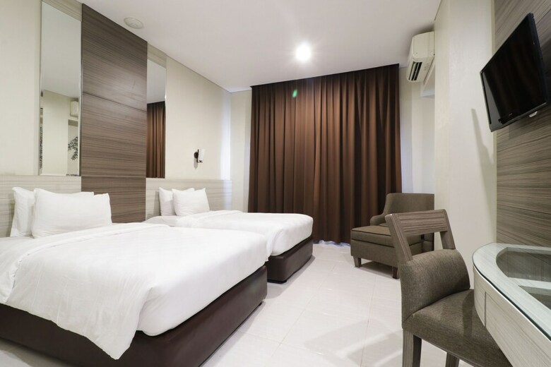 Hotel Gren Alia Jakarta