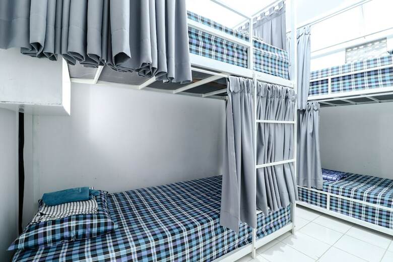Hostal Alexiz Hostel