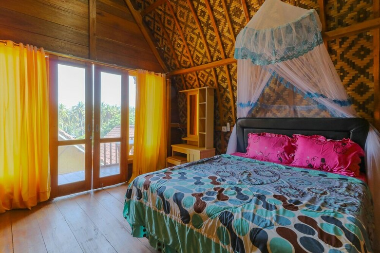 Hotel Road Hill Bungalow