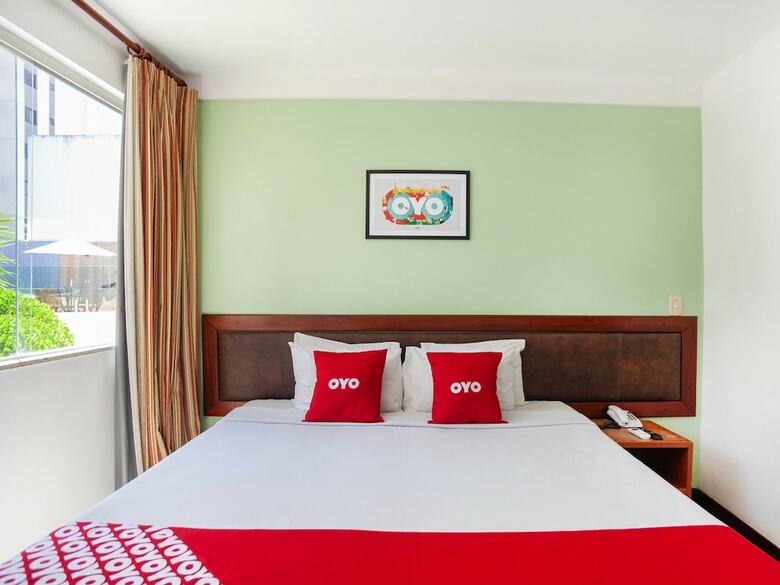 Oyo Alto Da Praia Hotel