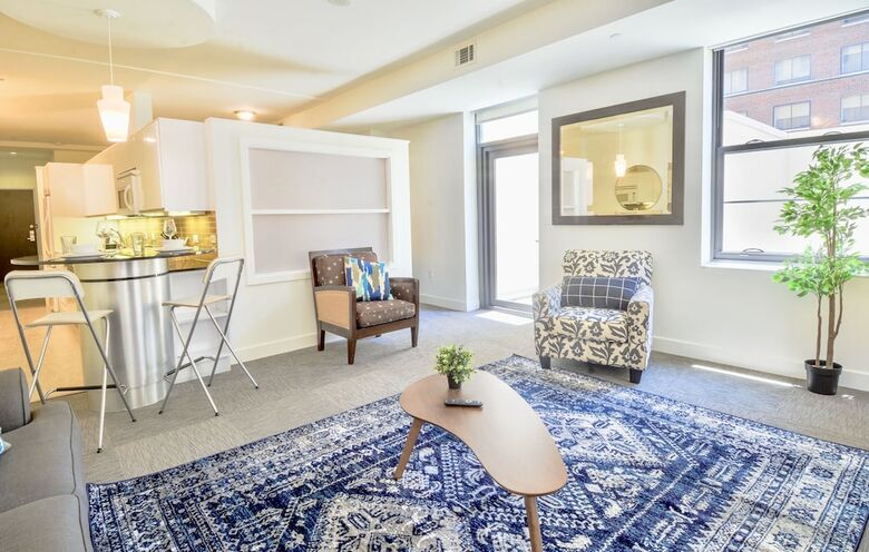 Crashpad Downtown Dallas