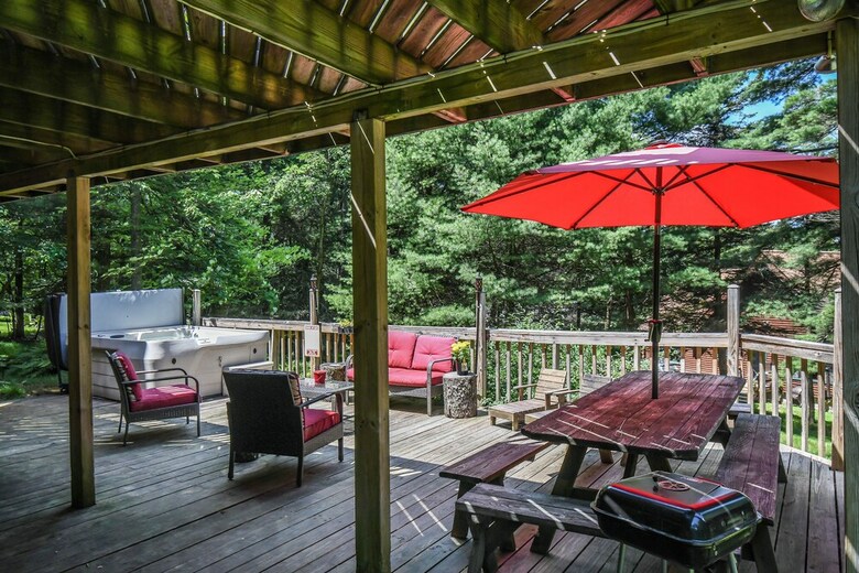 Piney Bear Cabin