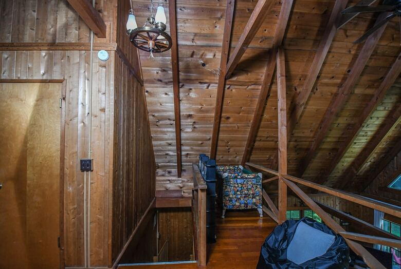 Piney Bear Cabin