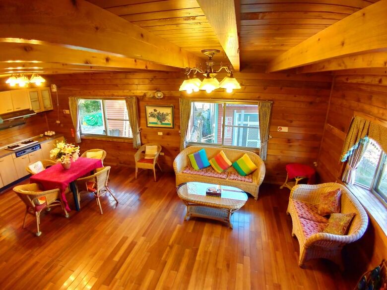Bed & Breakfast Nuowei Senlin Cottage