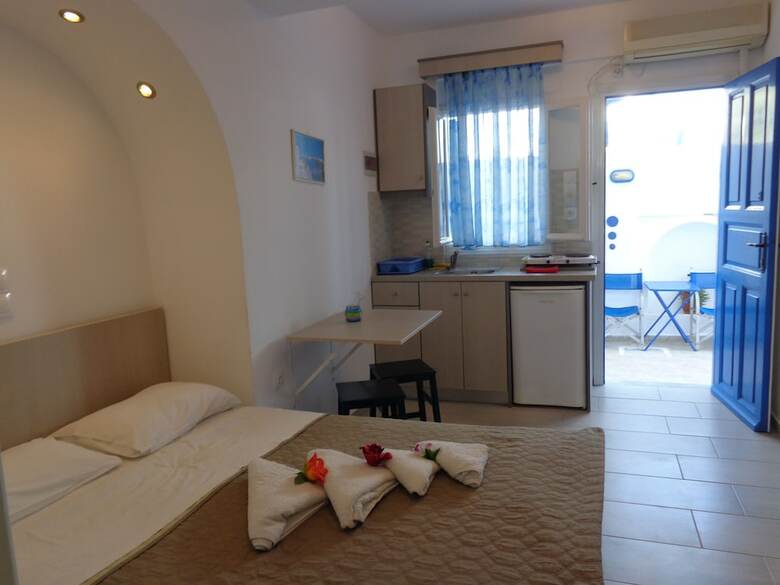 Aparthotel Honeymoon Beach Studios