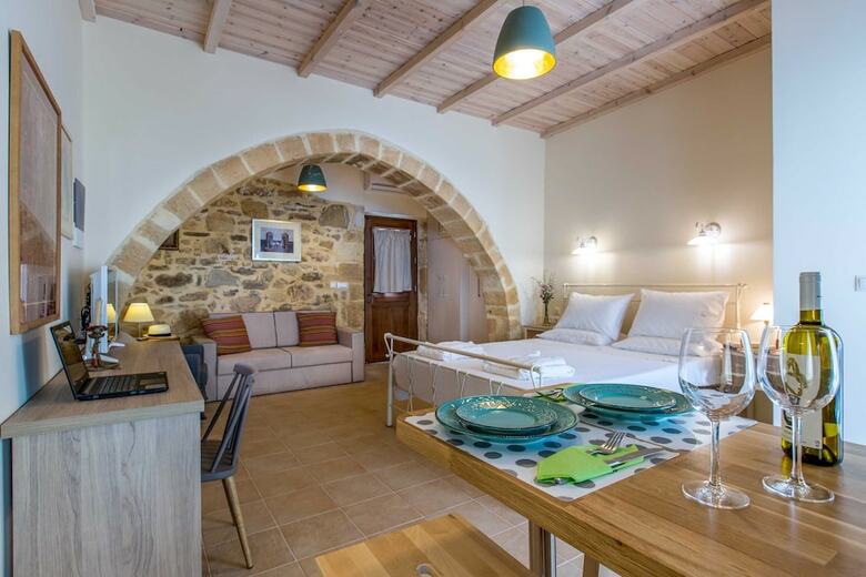 Villa Theta
