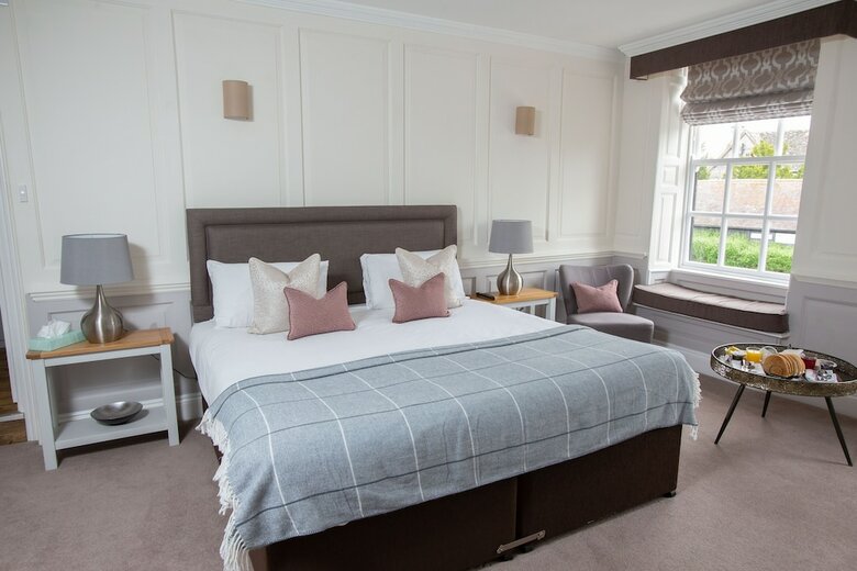 The Evesham Hotel