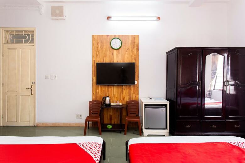 Oyo 553 Truong Giang Hotel