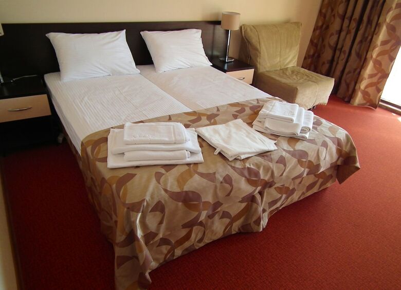 Hotel Golden Hills