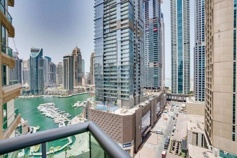 Uniquely Designed Apartment Dubai Marina Views