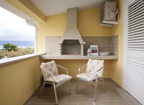 Baska Beach Apartments