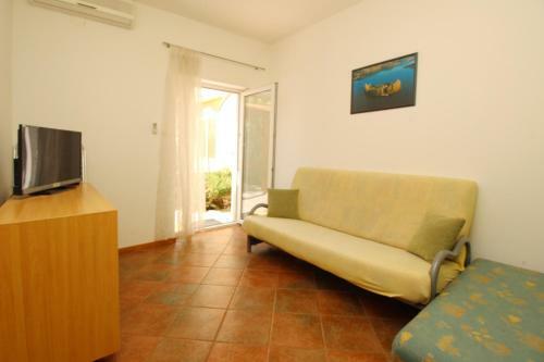 Baska Beach Apartments