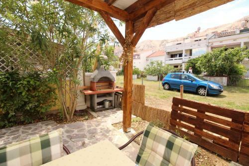 Baska Beach Apartments