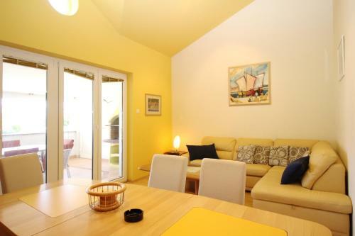 Baska Beach Apartments
