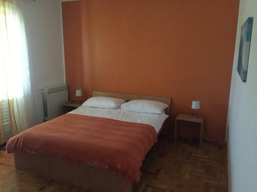 Apartments Ana