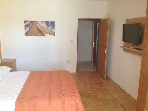 Apartments Ana