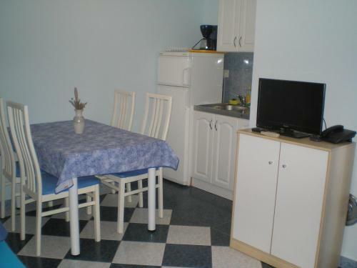 Casa Del Sol Apartments