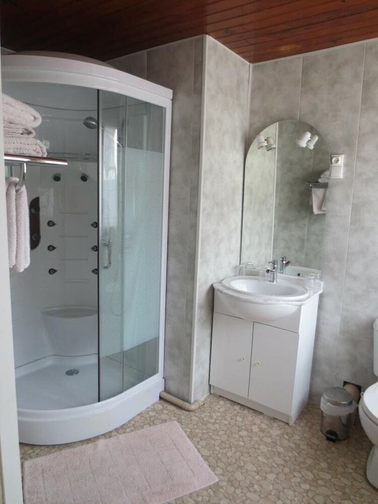 Hotel H�tel Des Deux Cols