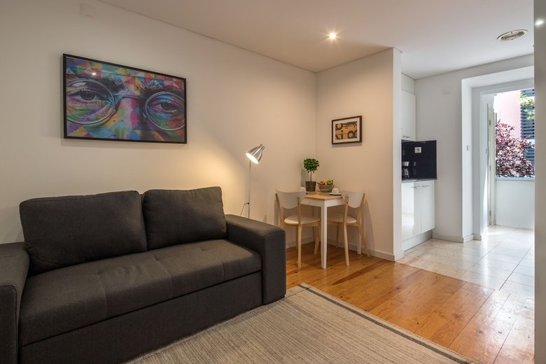 S�o Bento Ao Rato Apartment