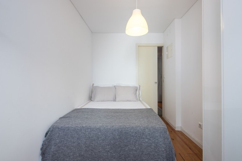 S�o Bento Ao Rato Apartment