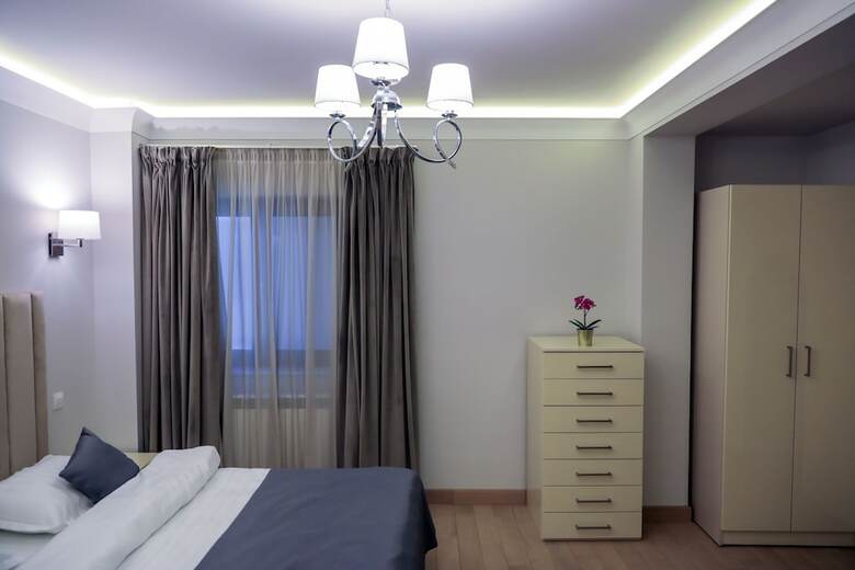 Elexus Apartments