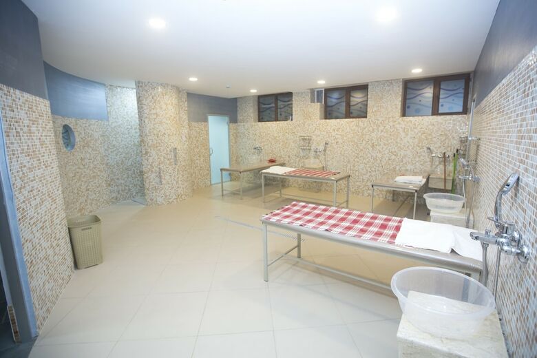 Parkway Inn Hotel & Spa