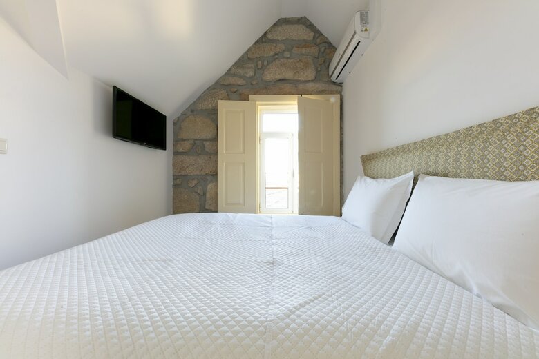 Hotel Casa Amarela Suites