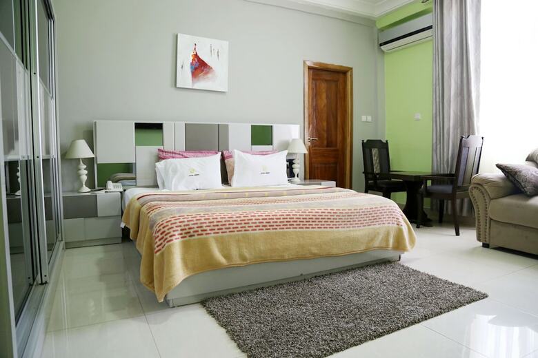 Hotel Green