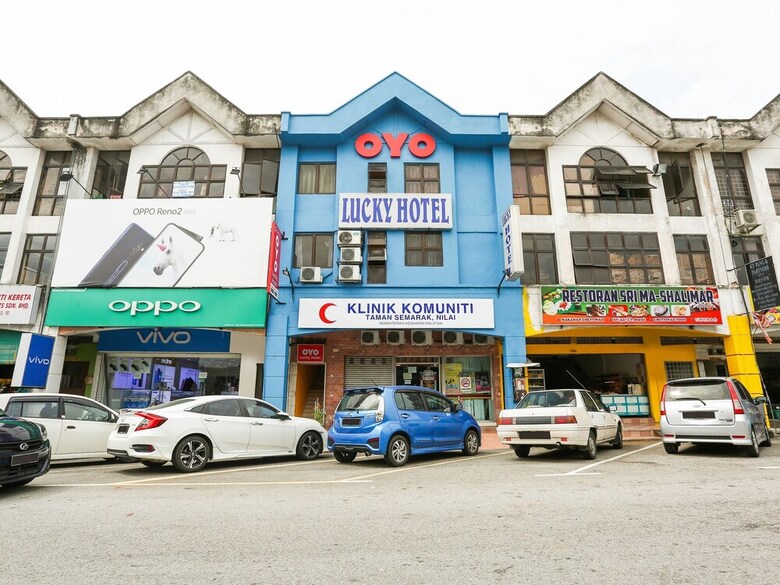 Oyo 89406 Lucky Budget Hotel