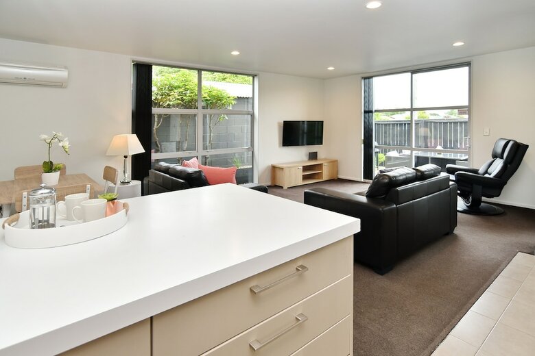 Barbadoes Apartment