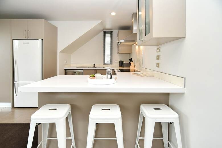 Barbadoes Apartment