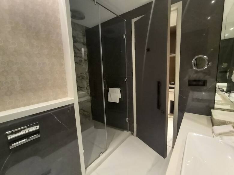 Hotel Seven Eleven Club