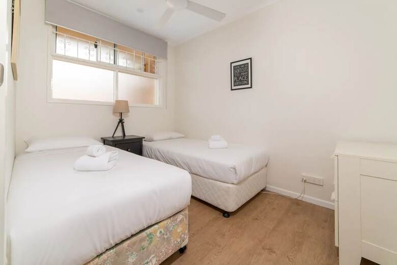 Peaceful 3 Bedroom Apartment In Ascot