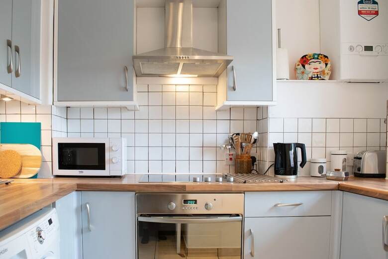 Apartamento Stylishly Decorated 3 Bedroom Flat With River Views