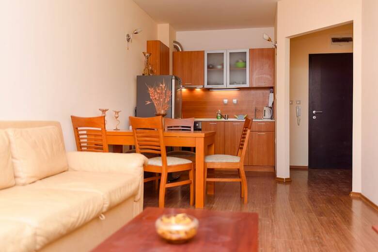 Aparthotel Sea View Rental Front Beach