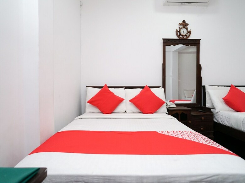 Hotel Oyo 489 Shirantha Rest