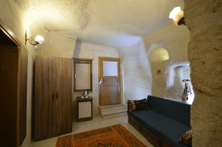 Sef Cave Hotel