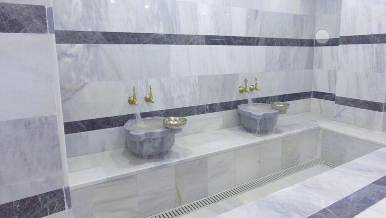 Civril Deluxe Hotel