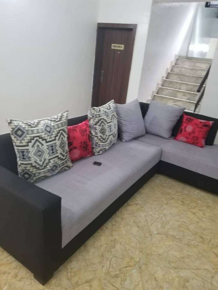 Hotel Terrag Luxury Suites Inn