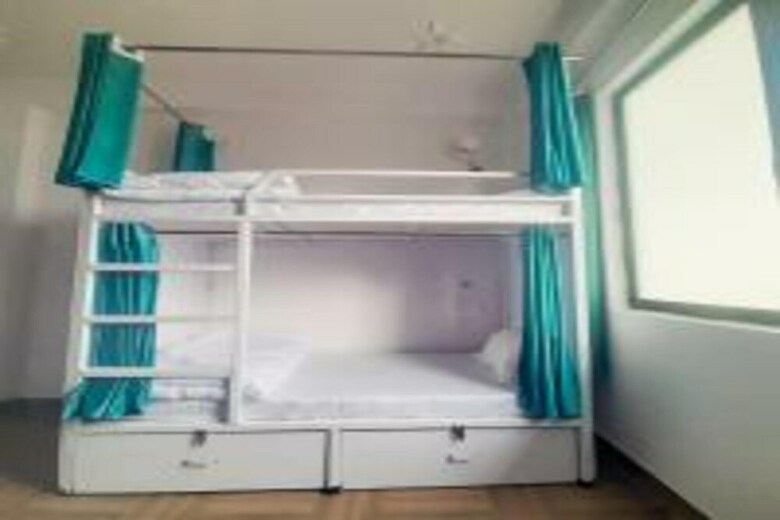 Hostal Orchid Hotel