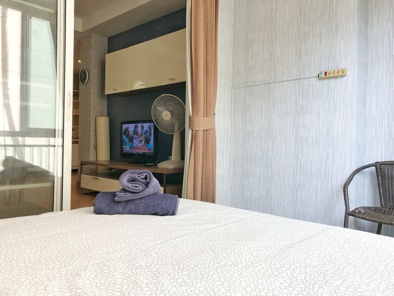 Apartamentos 2br At Patong Loft Wifi Pool