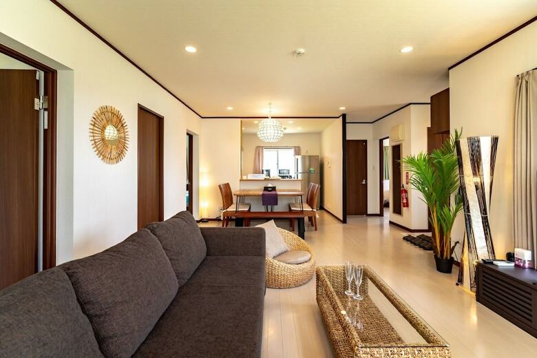 Lib Plus Villa Nago