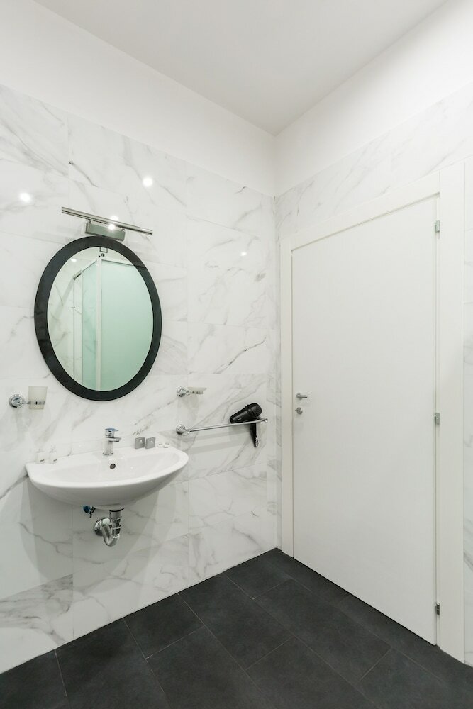 Hotel Bella Napoli Suites